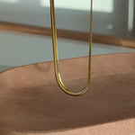 Designed by Megan Collins, the "Flow Necklace" is a classic must-have in every minimalists’ wardrobe. Created to represent the perfect equilibrium between stability and change.